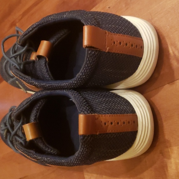 Cole Haan Casual Sneaker - Picture 3 of 6